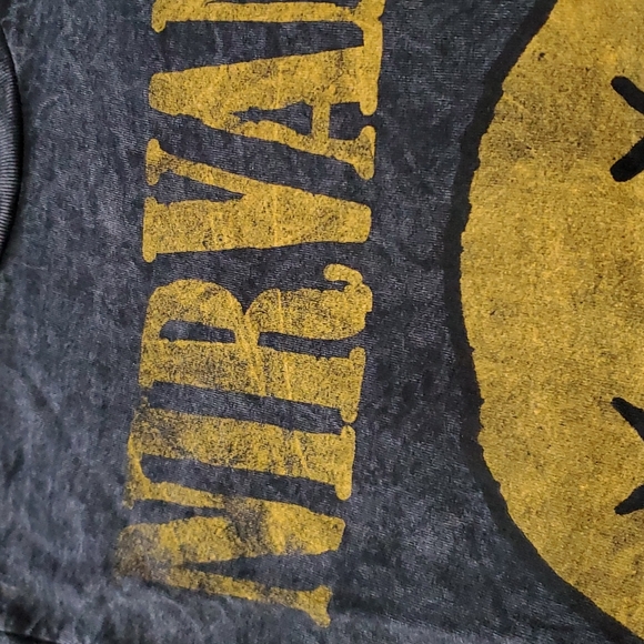 Nirvana T-Shirt - Picture 2 of 6